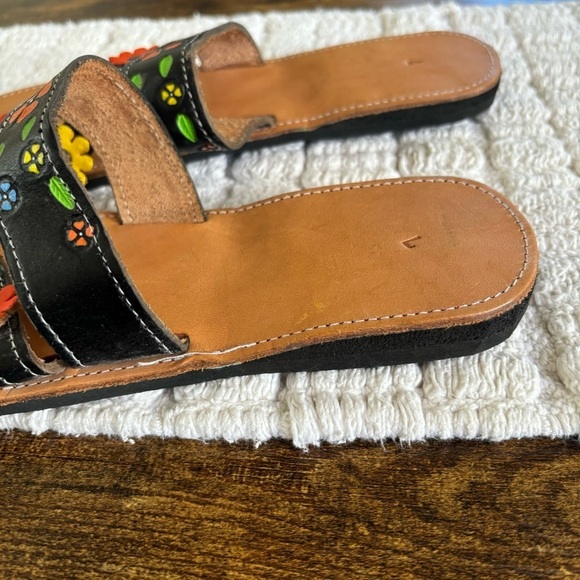 Mexican floral huaraches Sandals Size 10 - Picture 5 of 10